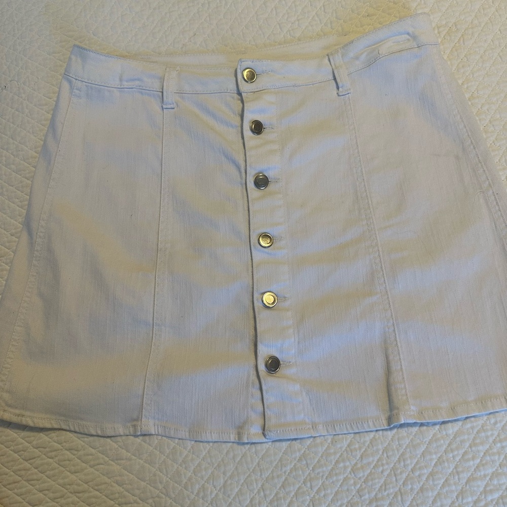 Women's White Button-Front Skirt